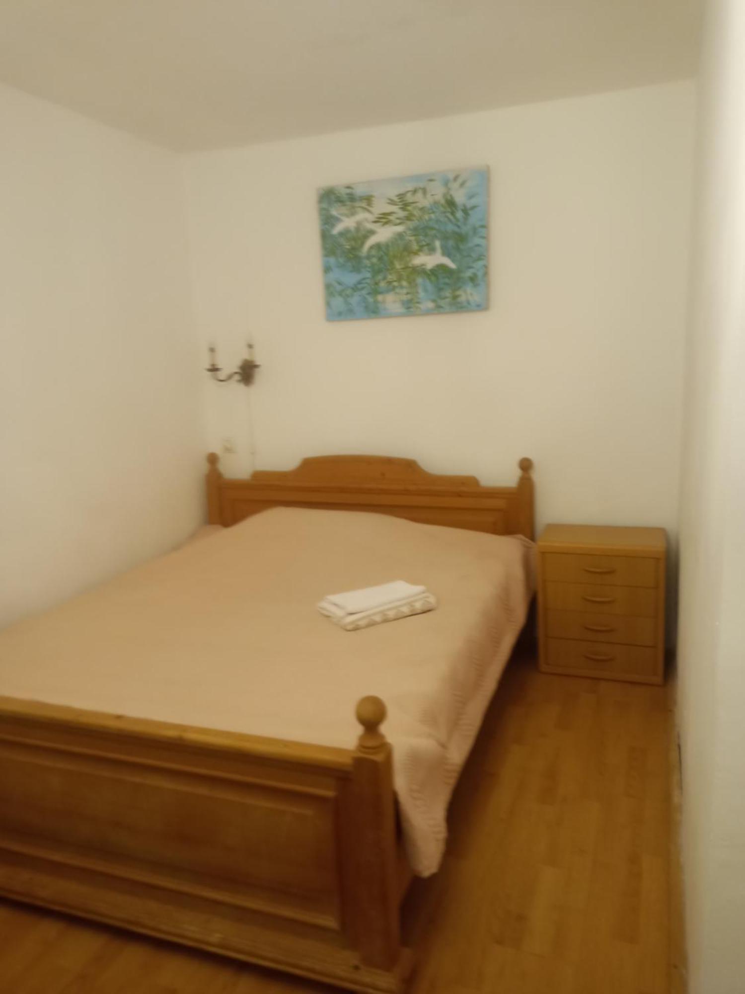 Misu - Haza Otel Kerkakutas Dış mekan fotoğraf